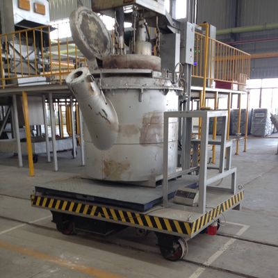Type de chariot élévateur en aluminium liquide continu résistant à la chaleur