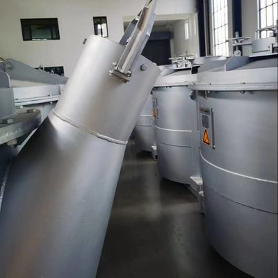 La cuillère de transfert pour l'aluminium liquide / la cuillère de transfert pour l'aluminium fondu