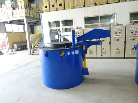 Forneau de fusion d'aluminium fondu à température nominale de 850 °C avec une uniformité de température ≤ ± 5 °C