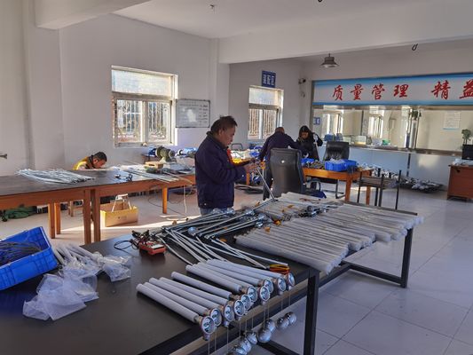 Capteur de température à thermocouple avec mesure de la tension Seebeck et jonction de métaux dissemblables