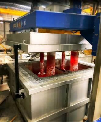 Injecteur de flux rotatif avec vitesse de dégazage réglable et arbre du rotor en graphite pour le raffinage de l'aluminium à gaz d'azote de haute pureté