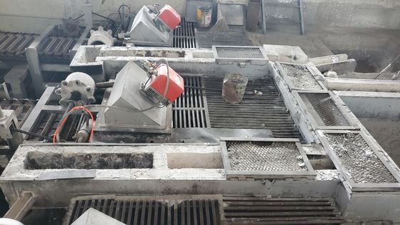 Sur la ligne 12 pouces à plaque du filtre 20 PPI de CFF/SI de boîte de filtre pour l'aluminium fondu de pureté