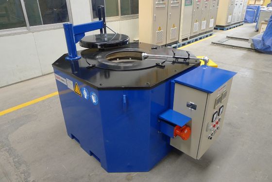 Four de fonte électrique de inclinaison bleu du creuset 1200KG pour 280 kg/h heures d'acier Outshell de fer